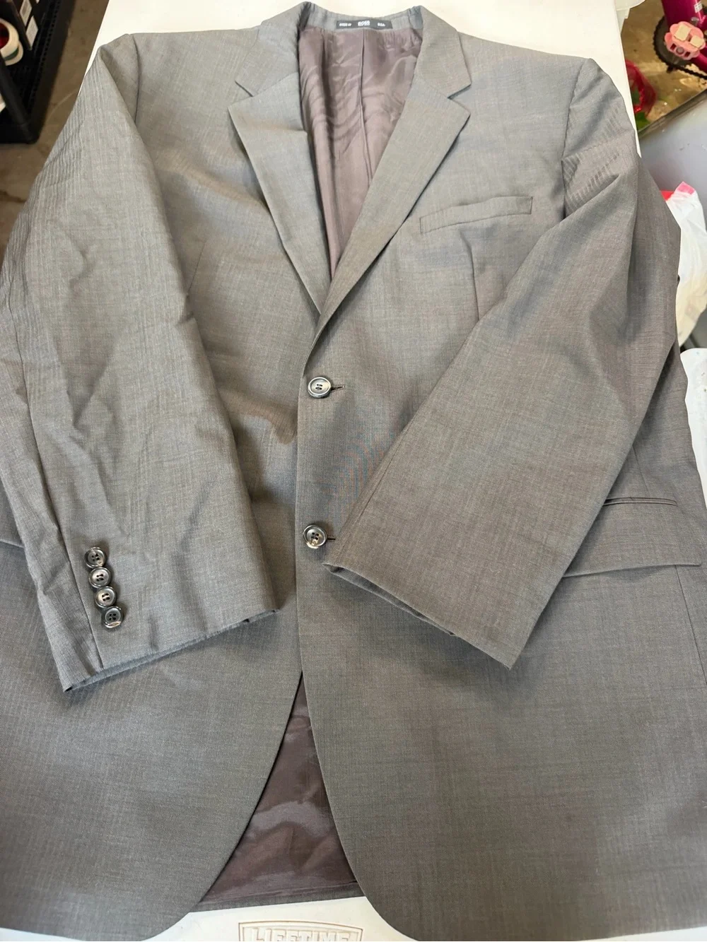 Hugo Boss Light Gray Two-Button Suit Jacket